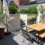 Βίλα Charme Et Jardin , A 200 Metres Villerville