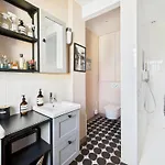 Βίλα Charme Et Jardin , A 200 Metres *