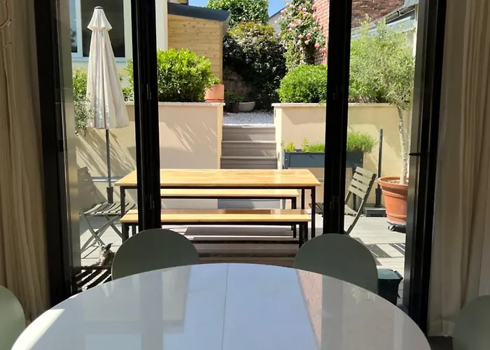 Villa Charme Et Jardin , A 200 Metres Villerville